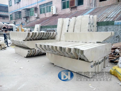 廣州萬達(dá)玻璃鋼幕墻裝飾工程