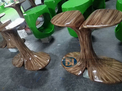 仿木玻璃鋼家具桌