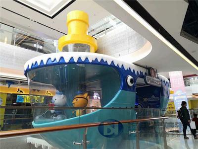 商場(chǎng)美陳玻璃鋼造型