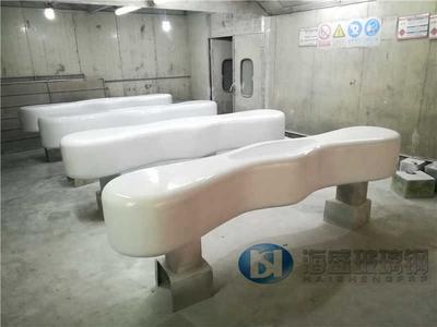 商場(chǎng)長(zhǎng)條形玻璃鋼休閑椅