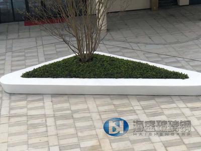 三角形玻璃鋼樹(shù)池座凳