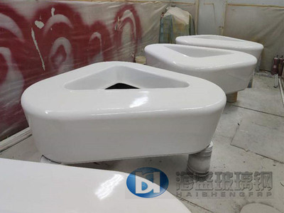 三角形玻璃鋼樹(shù)池凳