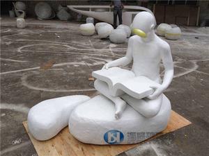 玻璃鋼讀書人雕塑