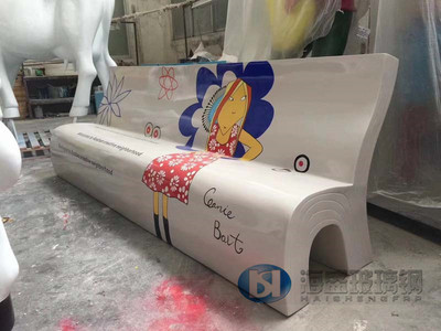 商場(chǎng)美陳玻璃鋼座凳座椅